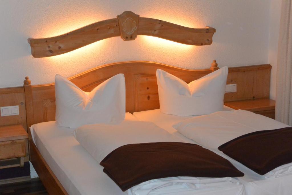 Hotel Schlee Hohenschäftlarn Pokoj fotografie
