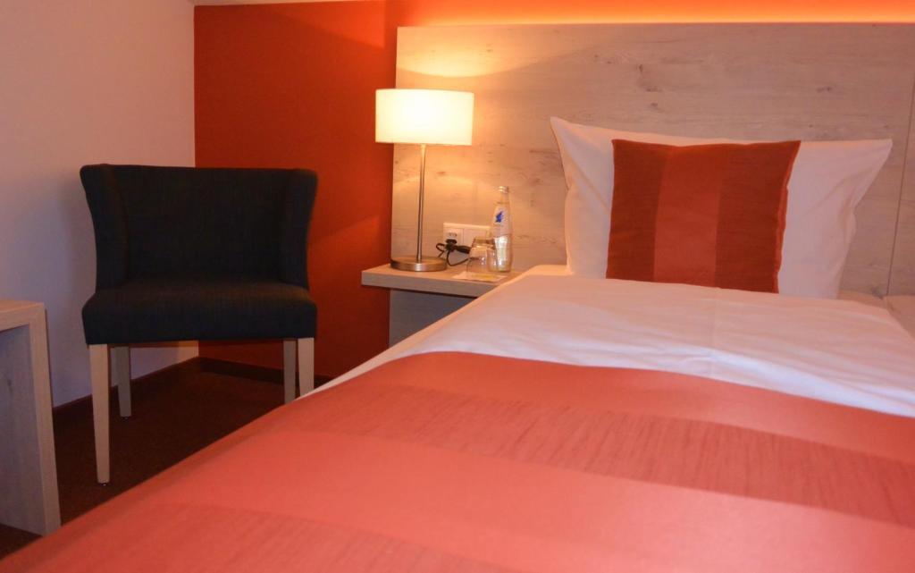 Hotel Schlee Hohenschäftlarn Pokoj fotografie